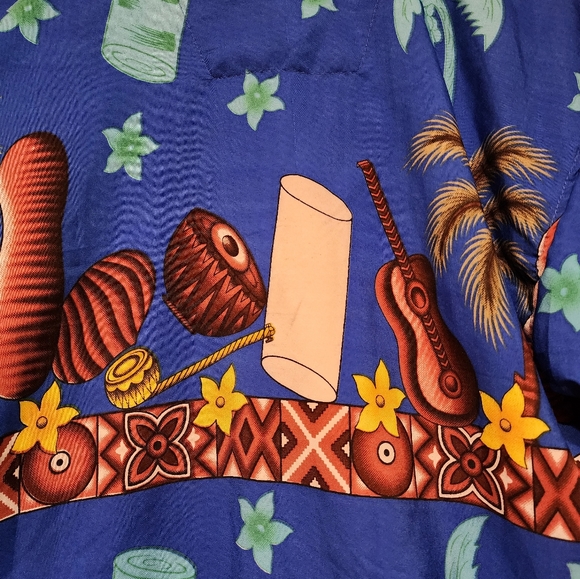 Waikiki Creations Men's XL Button Down Shirt - Picture 5 of 7